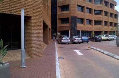 sandton close 2